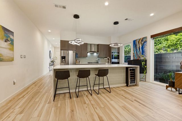 3912 Munger Avenue, Dallas, TX 75204