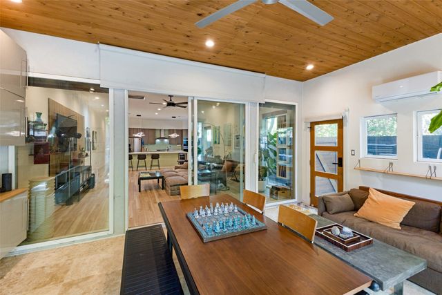 3912 Munger Avenue, Dallas, TX 75204