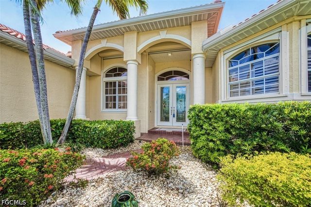8356 Southwind Bay CIR, Fort Myers, FL 33908