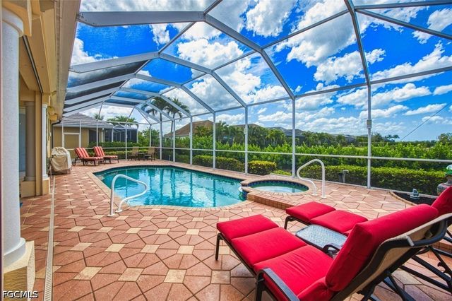 8356 Southwind Bay CIR, Fort Myers, FL 33908