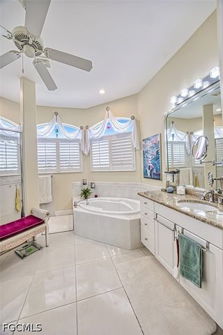 8356 Southwind Bay CIR, Fort Myers, FL 33908