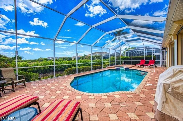 8356 Southwind Bay CIR, Fort Myers, FL 33908