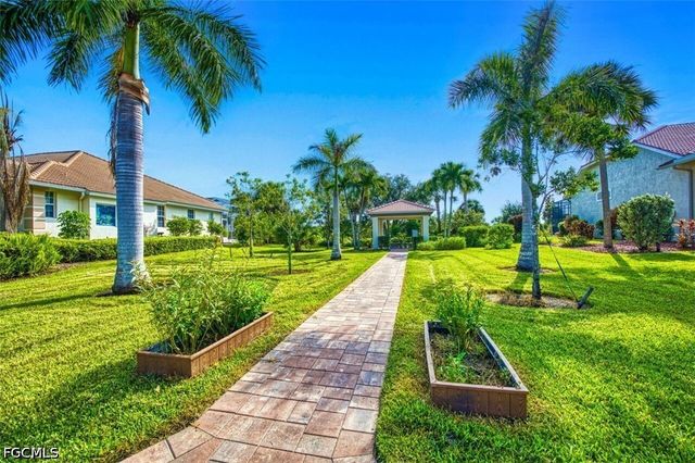 8356 Southwind Bay CIR, Fort Myers, FL 33908