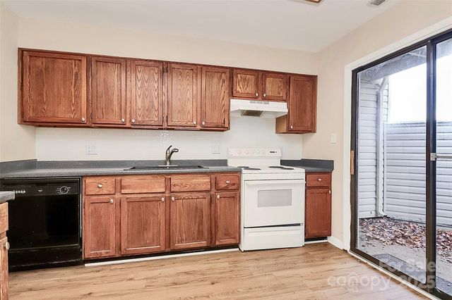 8022 Princess Ann Drive, Charlotte, NC 28212