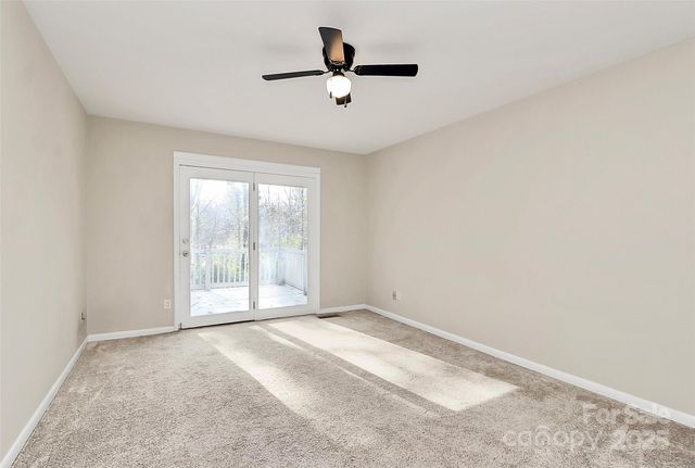 8022 Princess Ann Drive, Charlotte, NC 28212