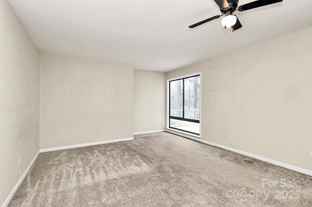 8022 Princess Ann Drive, Charlotte, NC 28212