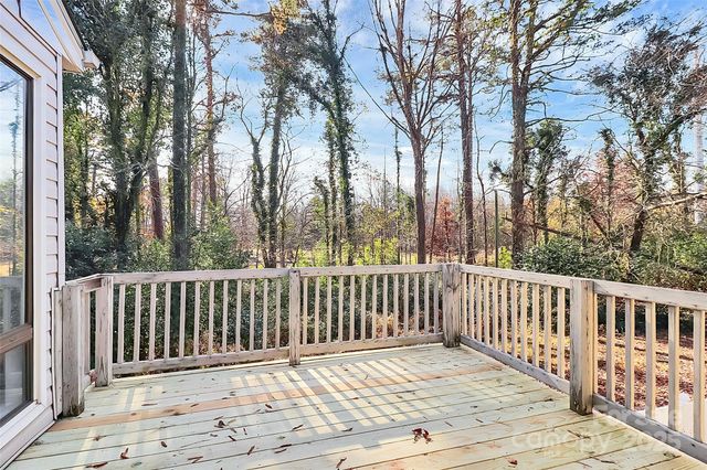 8022 Princess Ann Drive, Charlotte, NC 28212