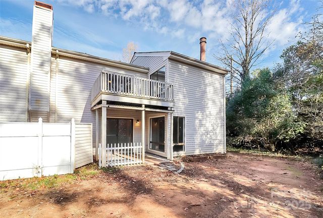 8022 Princess Ann Drive, Charlotte, NC 28212