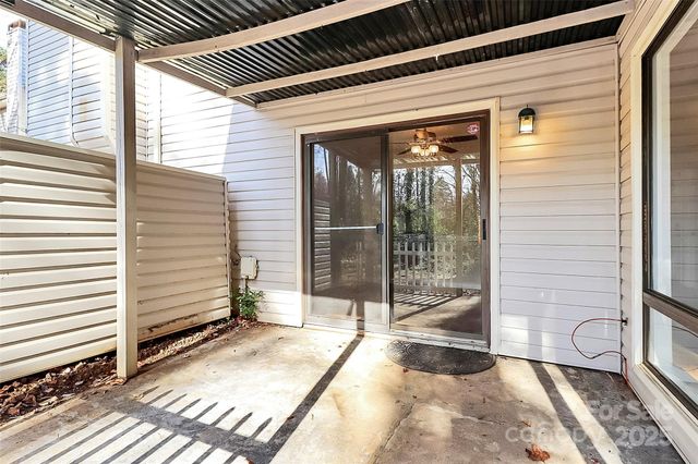 8022 Princess Ann Drive, Charlotte, NC 28212