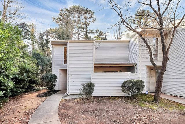 8022 Princess Ann Drive, Charlotte, NC 28212