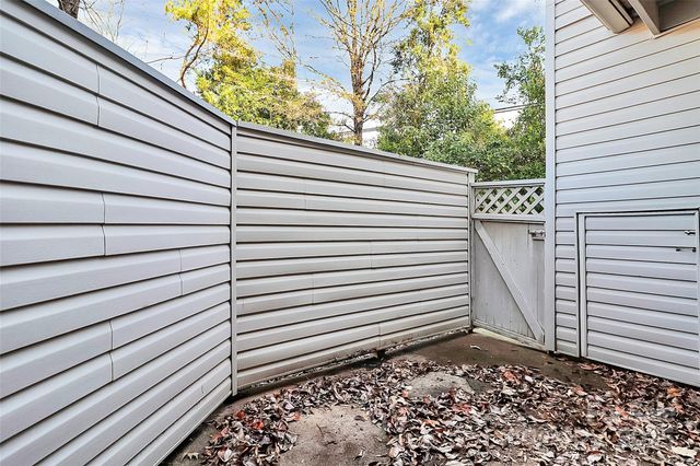 8022 Princess Ann Drive, Charlotte, NC 28212