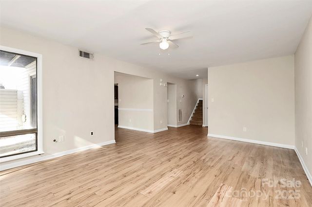 8022 Princess Ann Drive, Charlotte, NC 28212