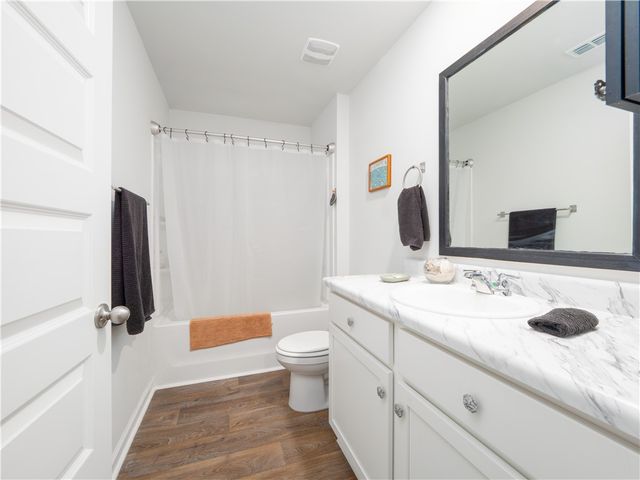 39 Autumns Wood Drive, Brunswick, GA 31525