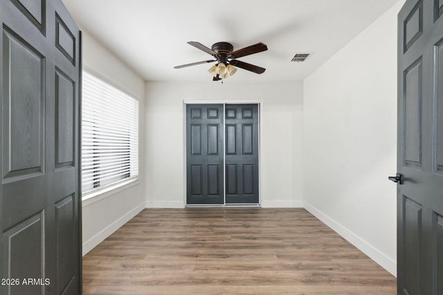 937 S SAN JOAQUIN Court, Gilbert, AZ 85296