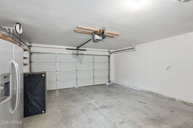 937 S SAN JOAQUIN Court, Gilbert, AZ 85296