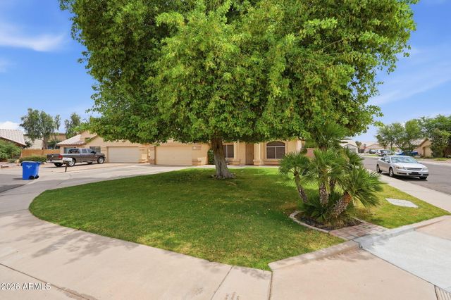 937 S SAN JOAQUIN Court, Gilbert, AZ 85296