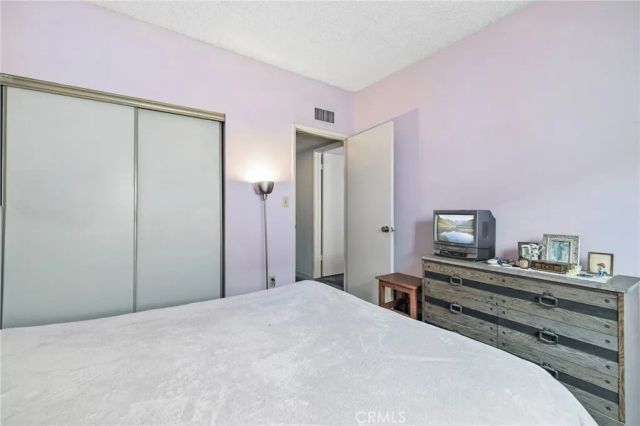 14560 Clark Street 215, Sherman Oaks, CA 91411