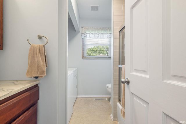 815 E 8th Street, Mishawaka, IN 46544