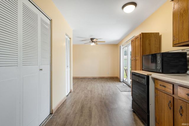 815 E 8th Street, Mishawaka, IN 46544