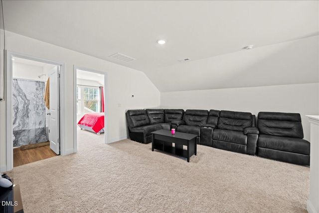 835 Golden Plum Lane, Zebulon, NC 27597