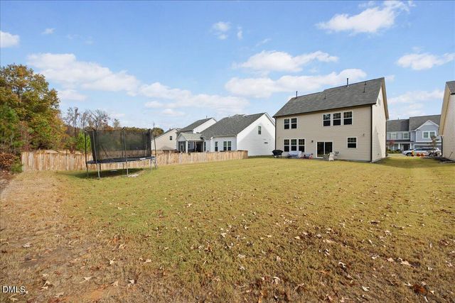 835 Golden Plum Lane, Zebulon, NC 27597