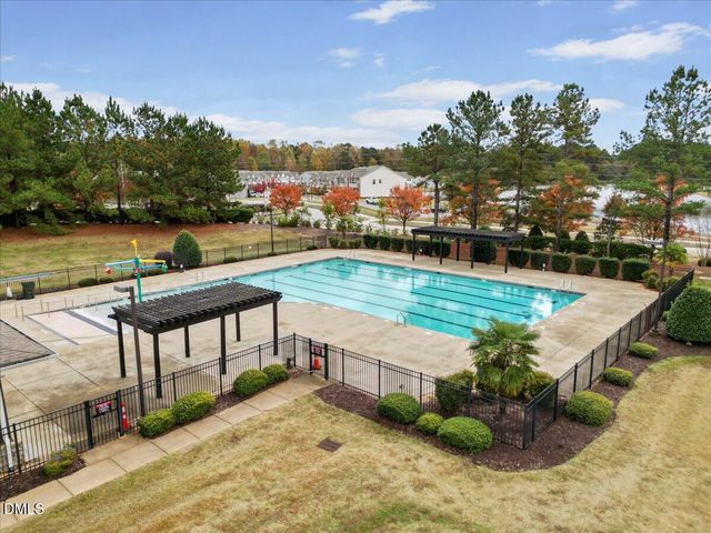 835 Golden Plum Lane, Zebulon, NC 27597