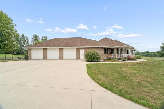 2117 DEER HAVEN ROAD, Greenleaf, WI 54126