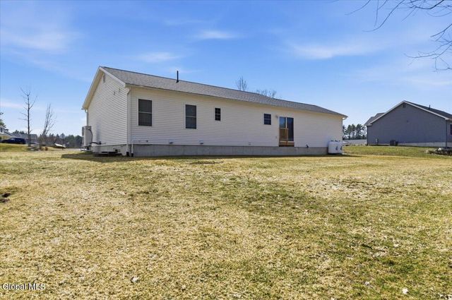 18 Wiley Way, Corinth, NY 12822