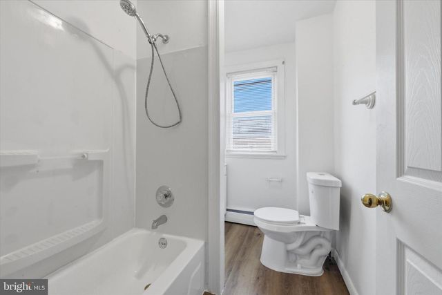 5 S WELLS AVE, Glenolden, PA 19036