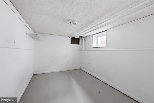 5 S WELLS AVE, Glenolden, PA 19036