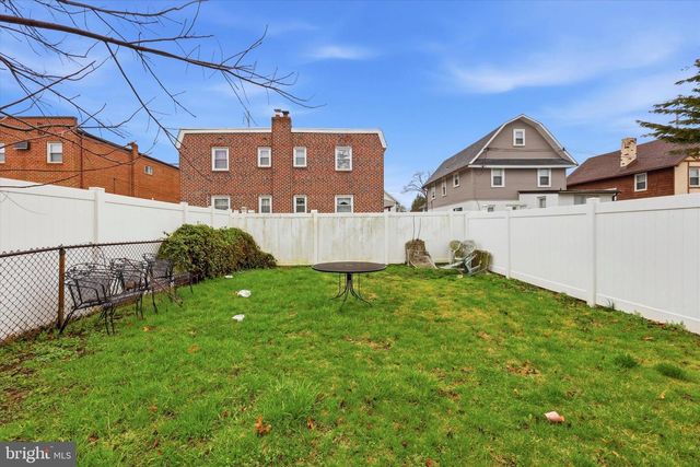 5 S WELLS AVE, Glenolden, PA 19036