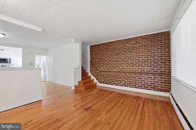 5 S WELLS AVE, Glenolden, PA 19036