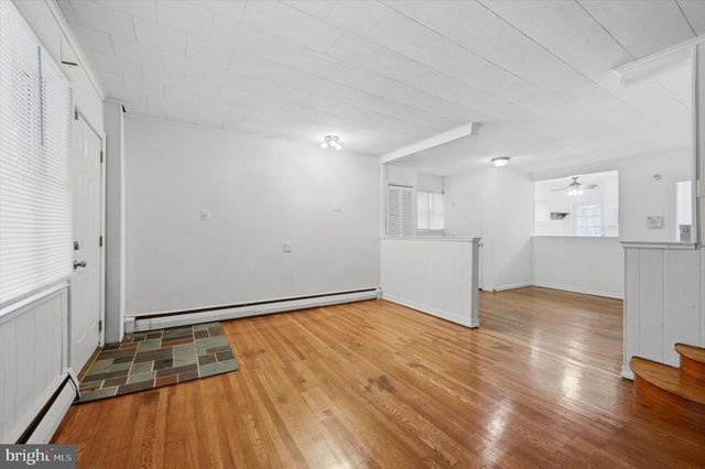 5 S WELLS AVE, Glenolden, PA 19036