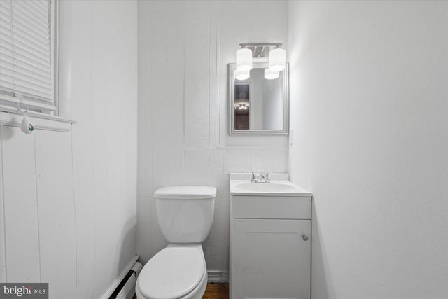 5 S WELLS AVE, Glenolden, PA 19036