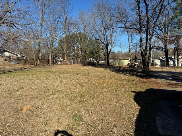 1107 Avenue 3, Atkins, AR 72823