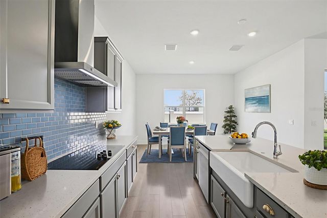 8218 GOLDEN BEACH COURT, Parrish, FL 34219