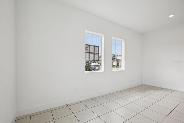 8218 GOLDEN BEACH COURT, Parrish, FL 34219