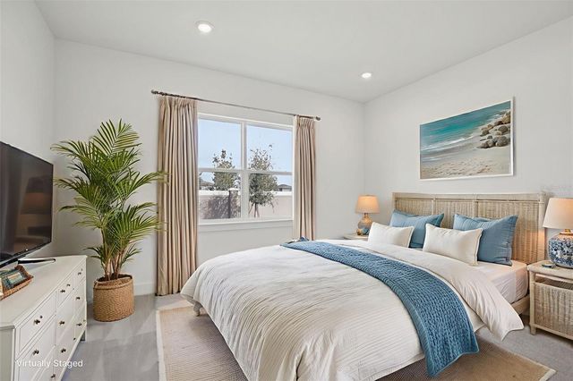 8218 GOLDEN BEACH COURT, Parrish, FL 34219