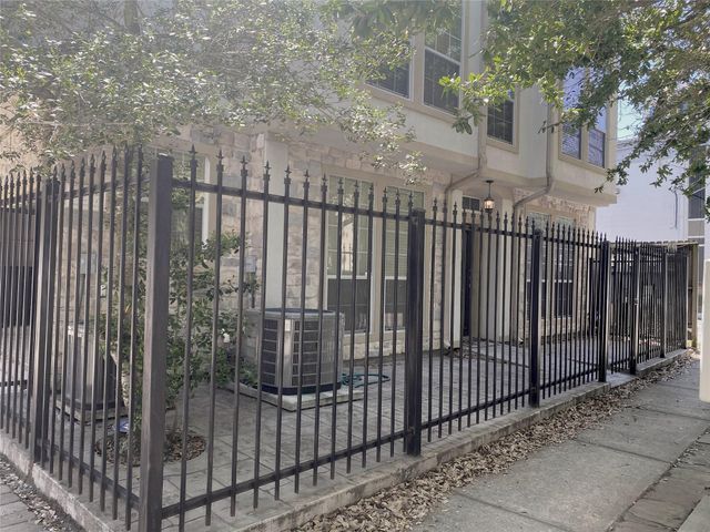 3227 Damico Street, Houston, TX 77019