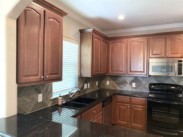 3227 Damico Street, Houston, TX 77019