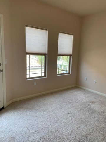 3926 Iowa St, San Diego, CA 92104