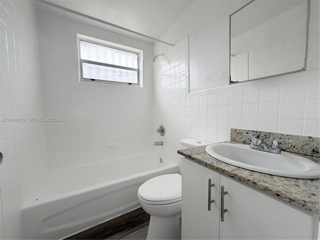 1885 NW 18th Terrace 2, Miami, FL 33125