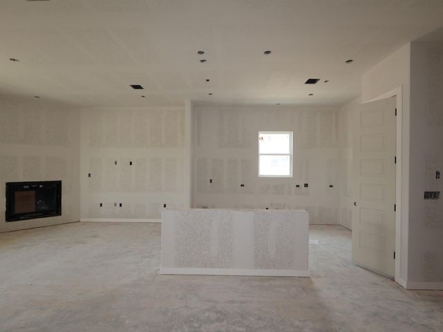 853 Corvallis DR, Leander, TX 78641