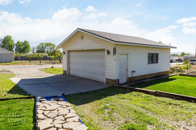 92 S MAIN, Willard, UT 84340