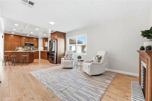 24001 Muirlands 64, Lake Forest, CA 92630