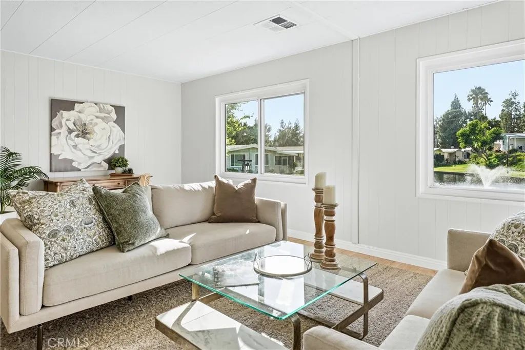 24001 Muirlands 64, Lake Forest, CA 92630