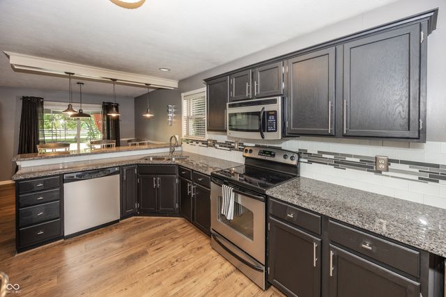 5551 Homestead Court, Plainfield, IN 46168
