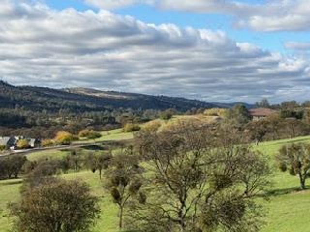 184 Quail Creek Ter, Copperopolis, CA 95228