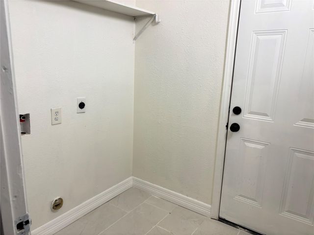 12431 Bexley Drive, Houston, TX 77099