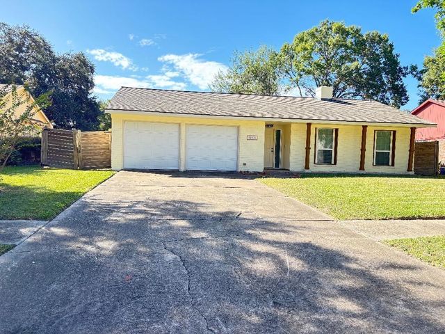 12431 Bexley Drive, Houston, TX 77099